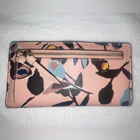 Authentic Kate Spade Bifold Wallet - Picture 2 of 7